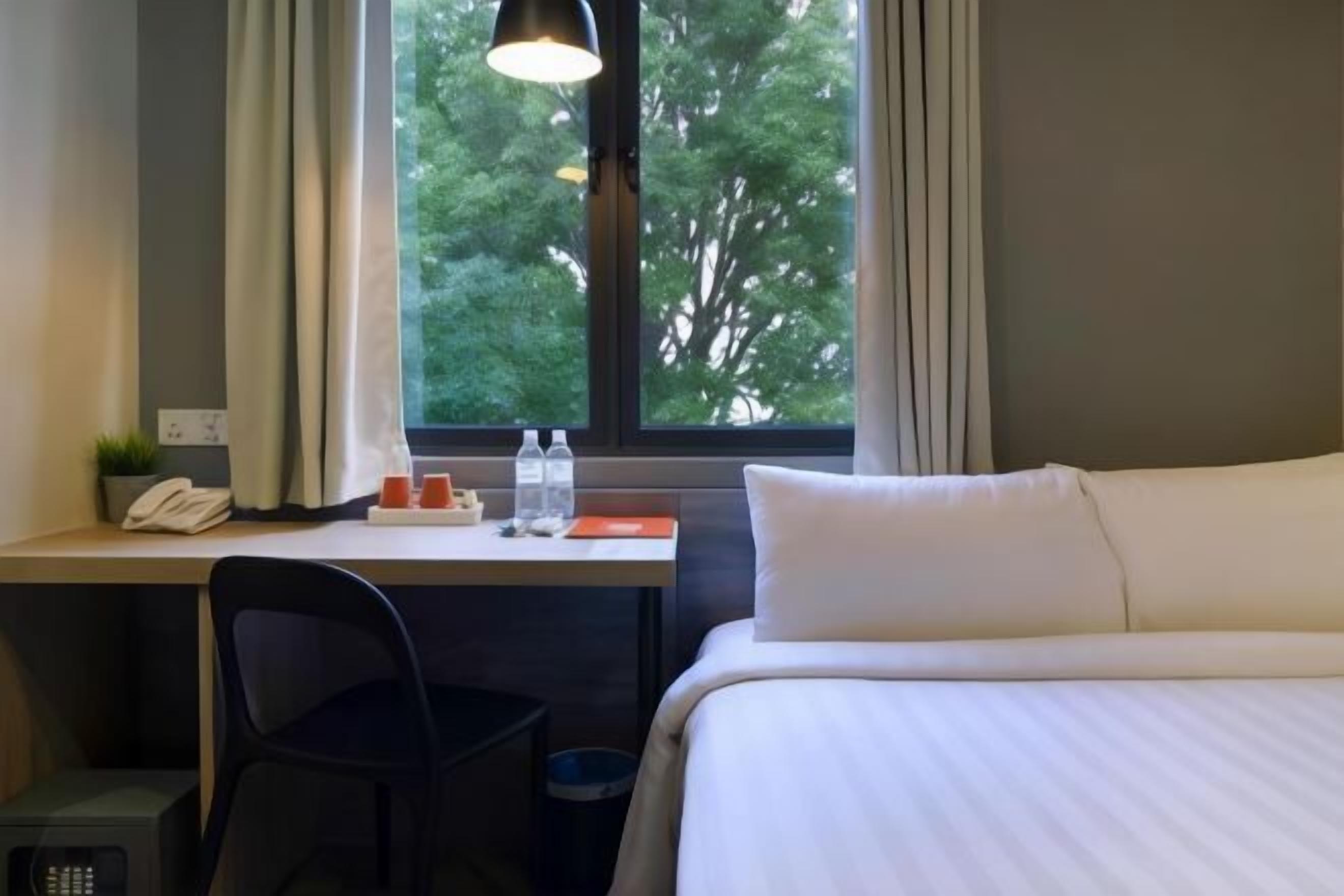 In-room safe, desk, iron/ironing board, free WiFi