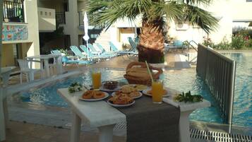 Snack bar