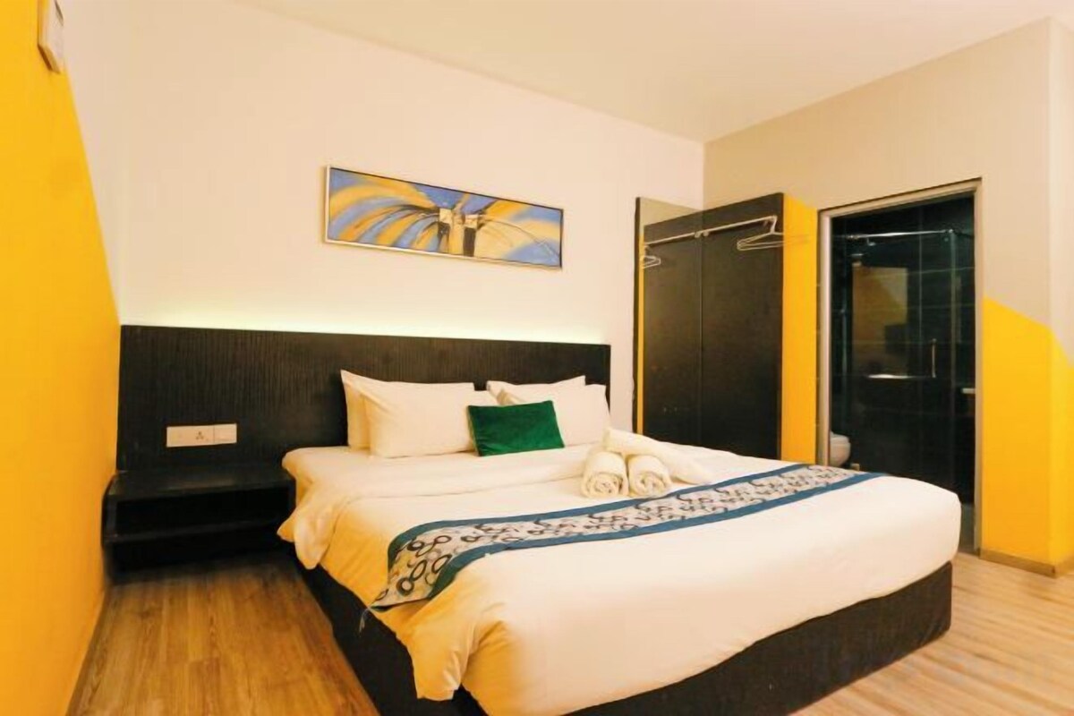 Desk, iron/ironing board (on request), free WiFi, bed sheets