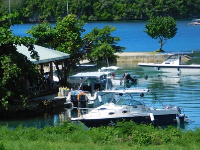 G.A.U. Mechang Lagoon Resort