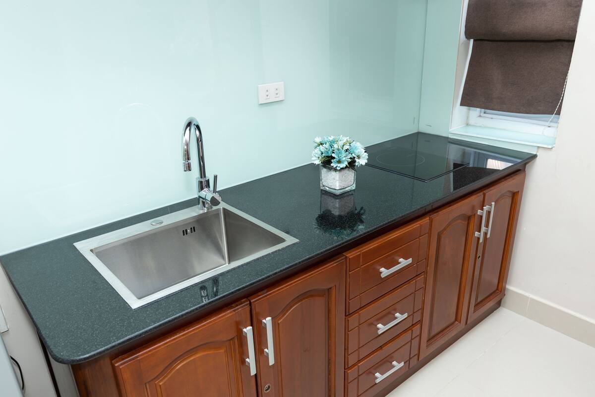deluxe double room | private kitchen | fridge, electric kettle
