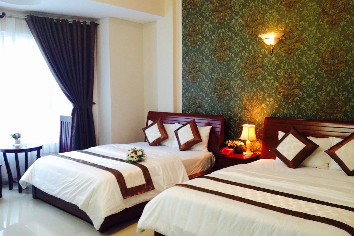 vip quadruple room | interior detail