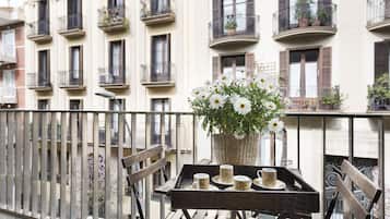 Apartment, 2 Bedrooms, Balcony (Prats de Molló, 14) | Balcony