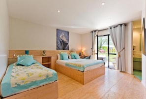 Room - Logis Auberge de Chavannes (Courlans)