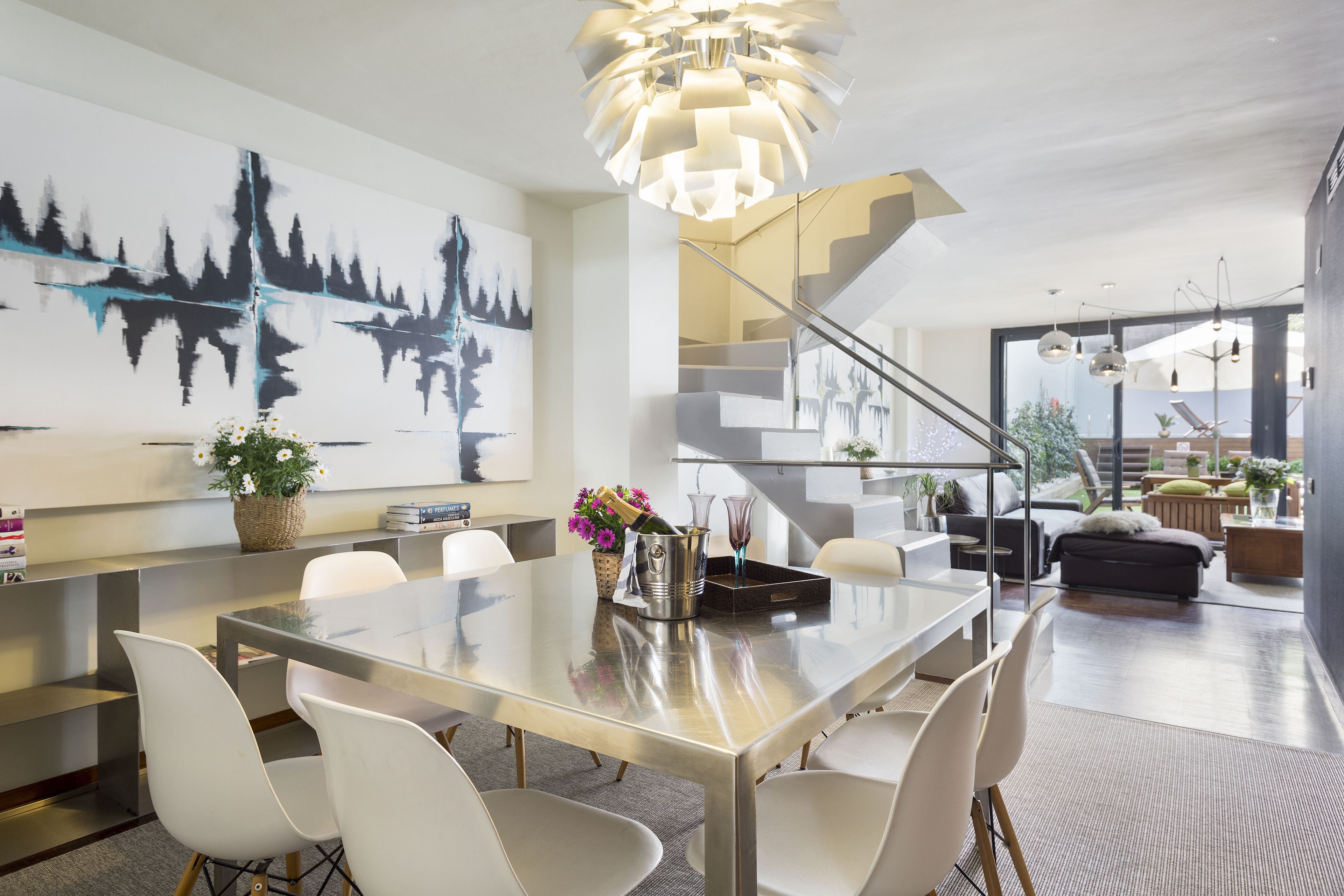 Dúplex Business, 3 habitaciones, piscina privada, planta baja | Zona de estar | Una televisión de pantalla plana