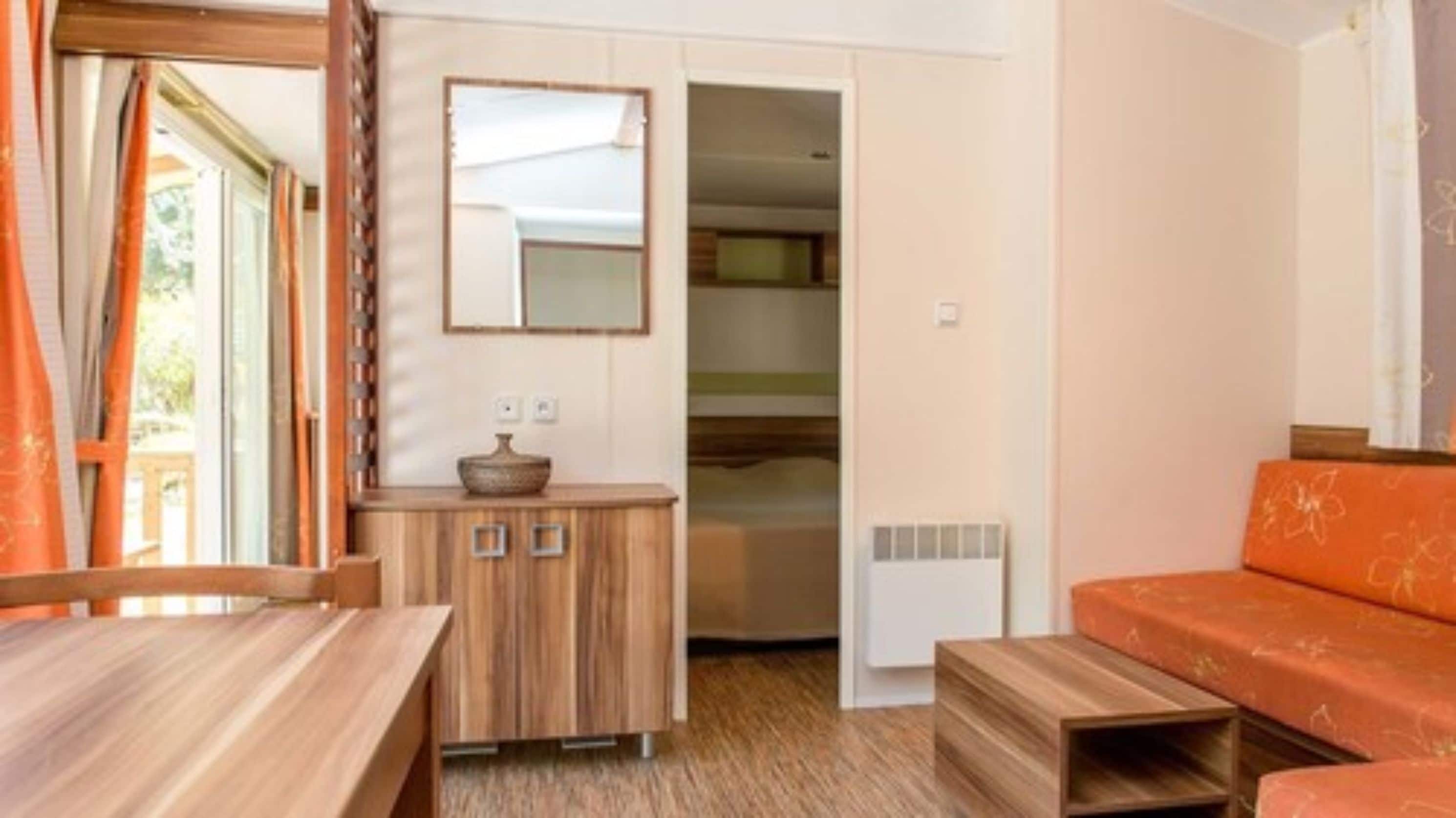 Bungalow (Riviera 3) | Living area | Flat-screen TV