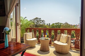Terrace/patio - Ta Prohm Hotel & Spa (Siem Reap)