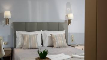 Family Suite, 1 Bedroom, Pool View, Ground Floor | Premium bedding, soundproofing, iron/ironing board, free WiFi