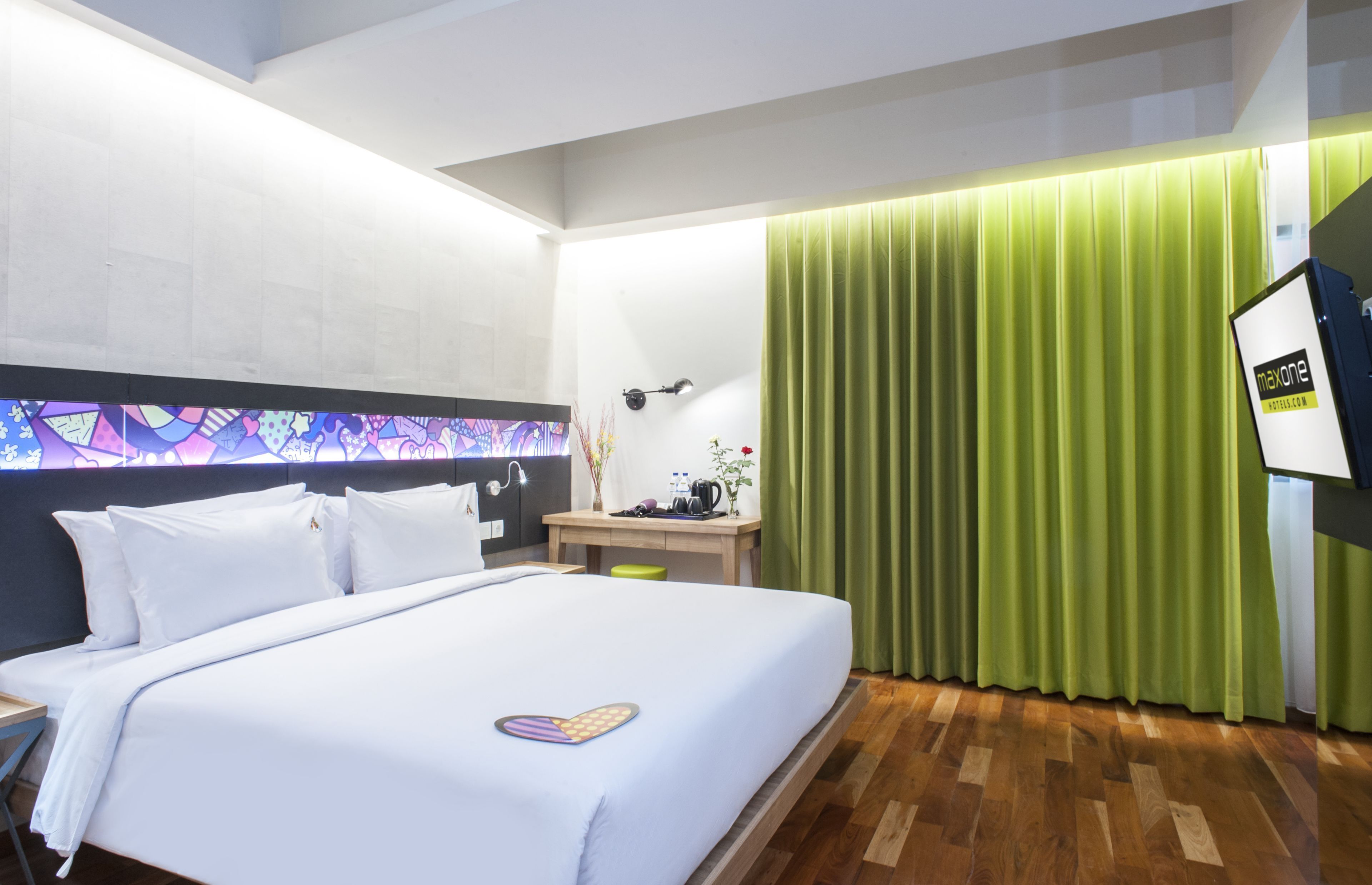 In-room safe, desk, laptop workspace, iron/ironing board