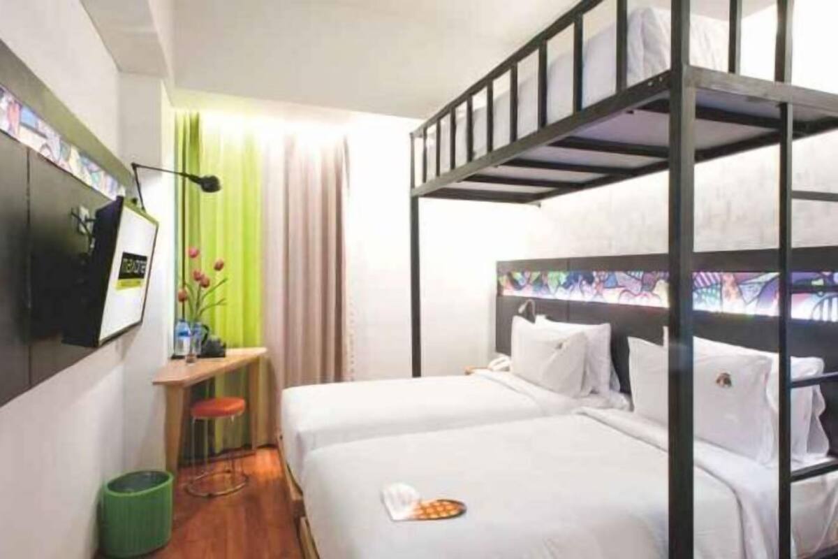In-room safe, desk, laptop workspace, iron/ironing board