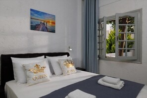 Schreibtisch, kostenloses WLAN