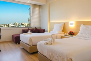 Standard one twin or two single beds, City View Tower  | Premium bedding, minibar, in-room safe, individually furnished - Gemini Continental Lucknow (Lucknow)
