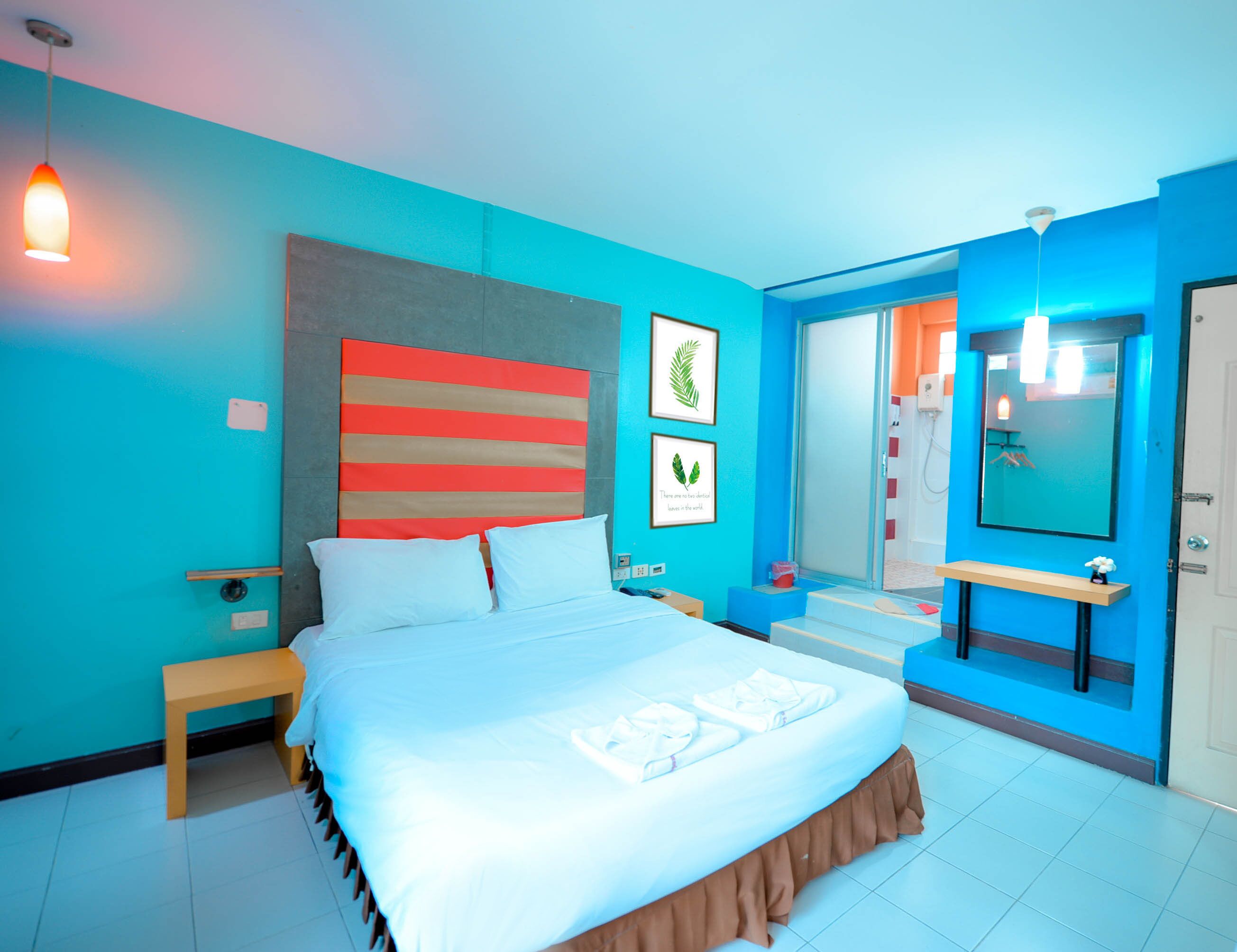 高級雙人房, 1 張標準雙人床 | 遮光布/窗簾、免費無線上網、床單