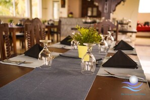 Restaurant - The Ocean Pearl (Negombo)