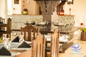 International cuisine - The Ocean Pearl (Negombo)