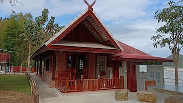 Panoramic Double Room, 2 Bedrooms, River View | Free WiFi