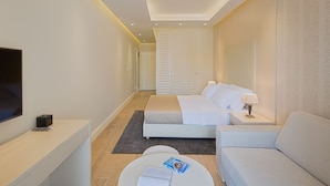 Studio, Balcony, Sea View | In-room safe, desk, soundproofing, cribs (free) - Aparthotel Villa Aria (Budva)