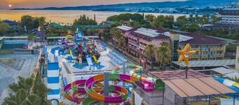 Lonicera Resort & Spa Hotel 