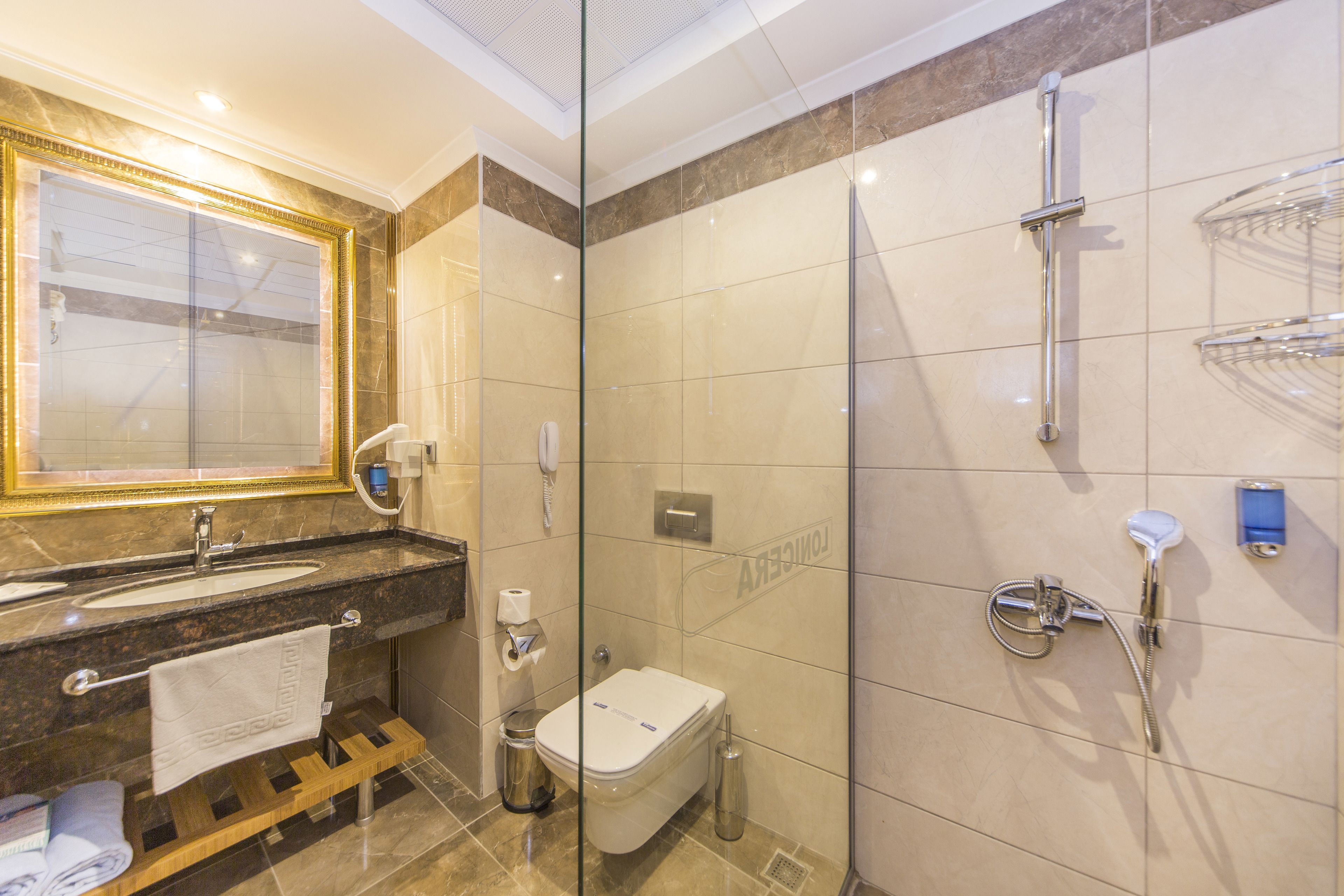 Lonicera Resort & Spa Hotel in Alanya: 2026 Bewertungen und Preise -  Hotels.com