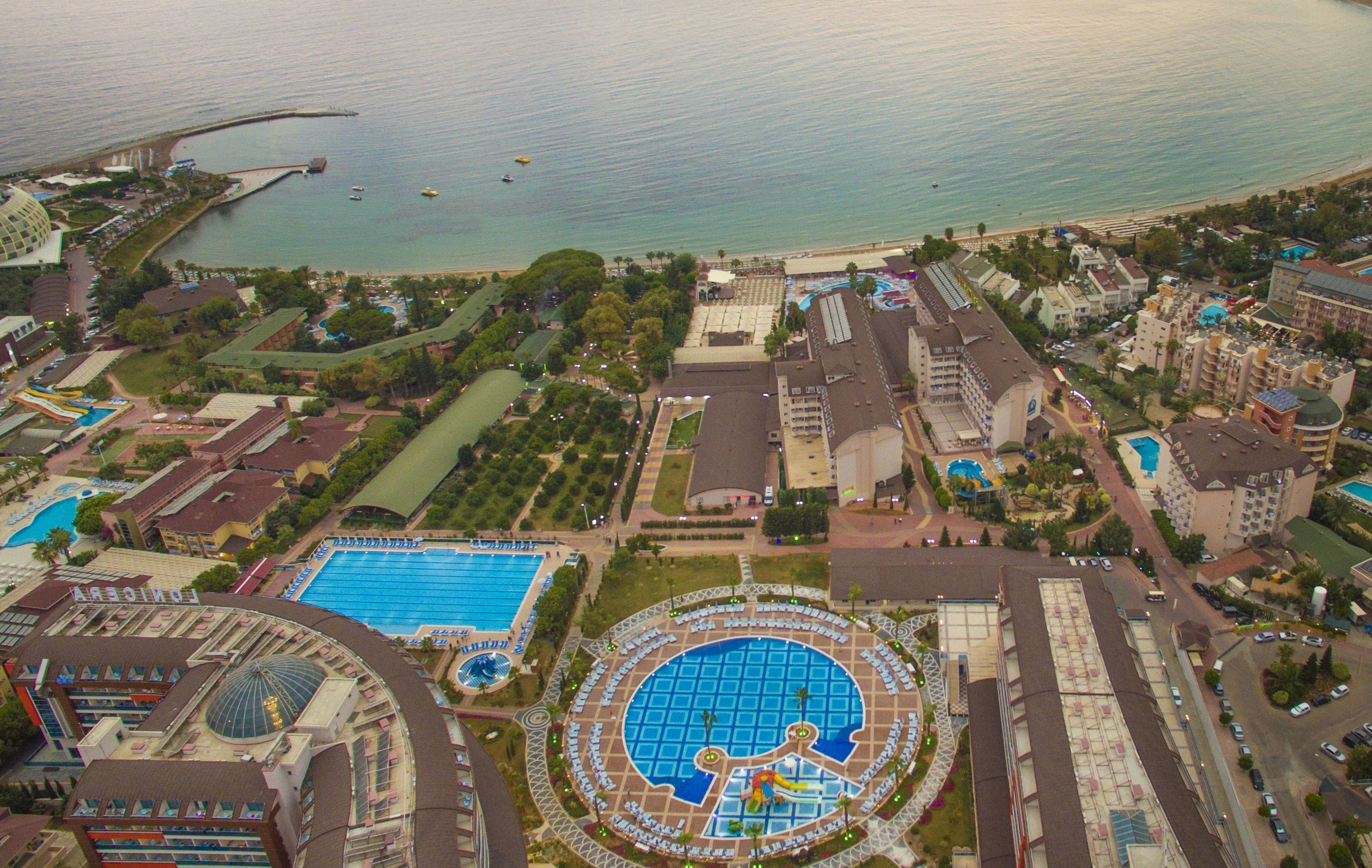 Lonicera Resort & Spa Hotel , Alanya: Hotel Reviews, Rooms & Prices |  Hotels.com