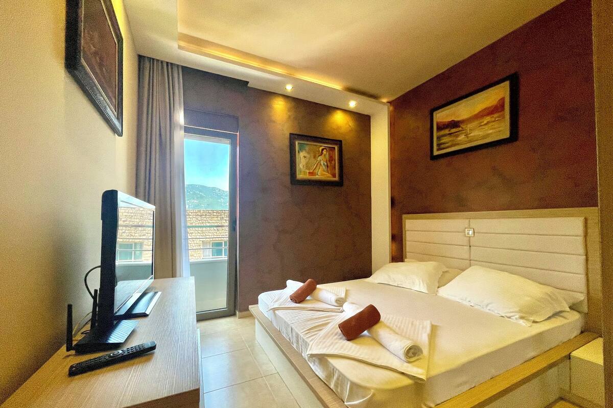 Standard Apartment, 1 Bedroom | Minibar, in-room safe, desk, soundproofing
