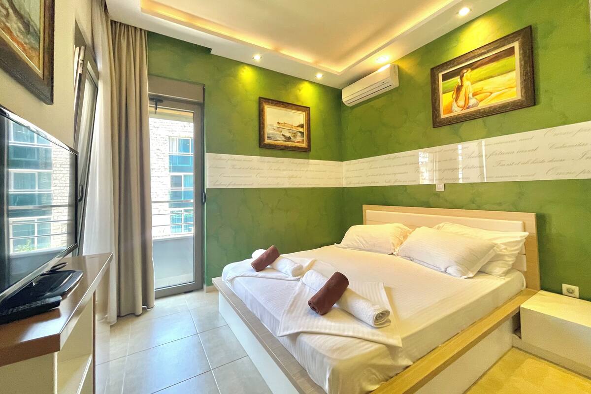 Family Apartment, 2 Bedrooms | Minibar, in-room safe, desk, soundproofing