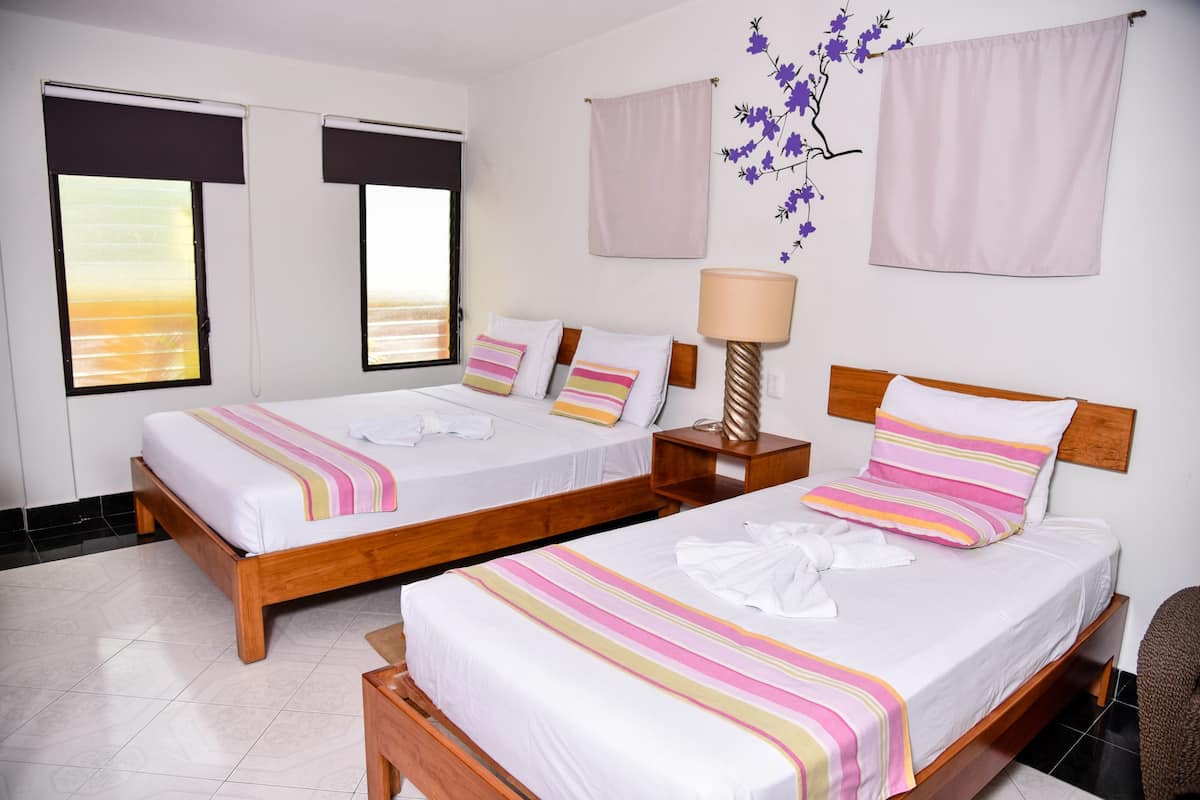1 chambre, coffre-fort, décor unique, ameublement unique
