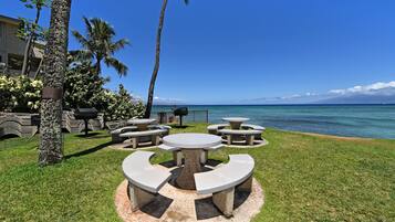 Condo, 1 Bedroom | Property grounds