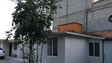 Habitación Premium | Edredón, insonorización, wifi gratis y ropa de cama