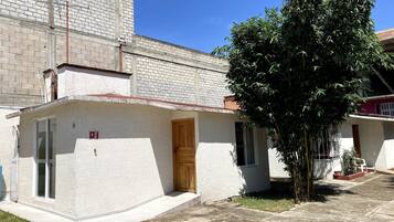 Habitación Premium | Edredón, insonorización, wifi gratis y ropa de cama