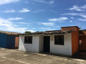 Standard Triple Room, 3 Bedrooms | Down comforters, soundproofing, free WiFi, bed sheets