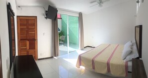 Down duvets, soundproofing, free WiFi, bed sheets - Hotel Rural San Anton (Oaxaca)