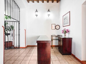 Reception - Capital O El Nito Posada (Oaxaca)