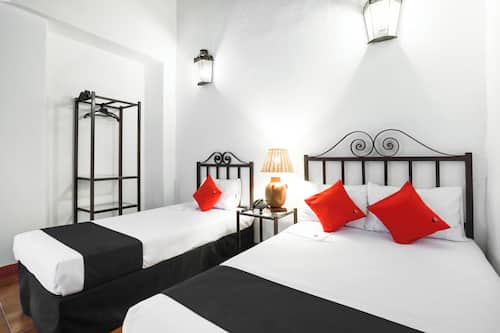 Habitación triple estándar | Insonorización, tabla de planchar con plancha y wifi gratis