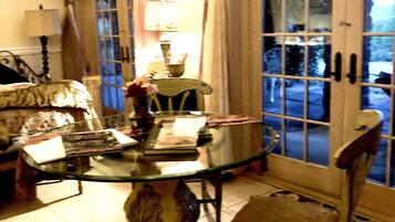 French Countryside East with 1 King Bed | Living area | Fireplace