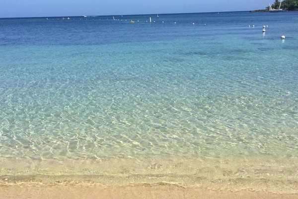 Beach nearby, sun loungers