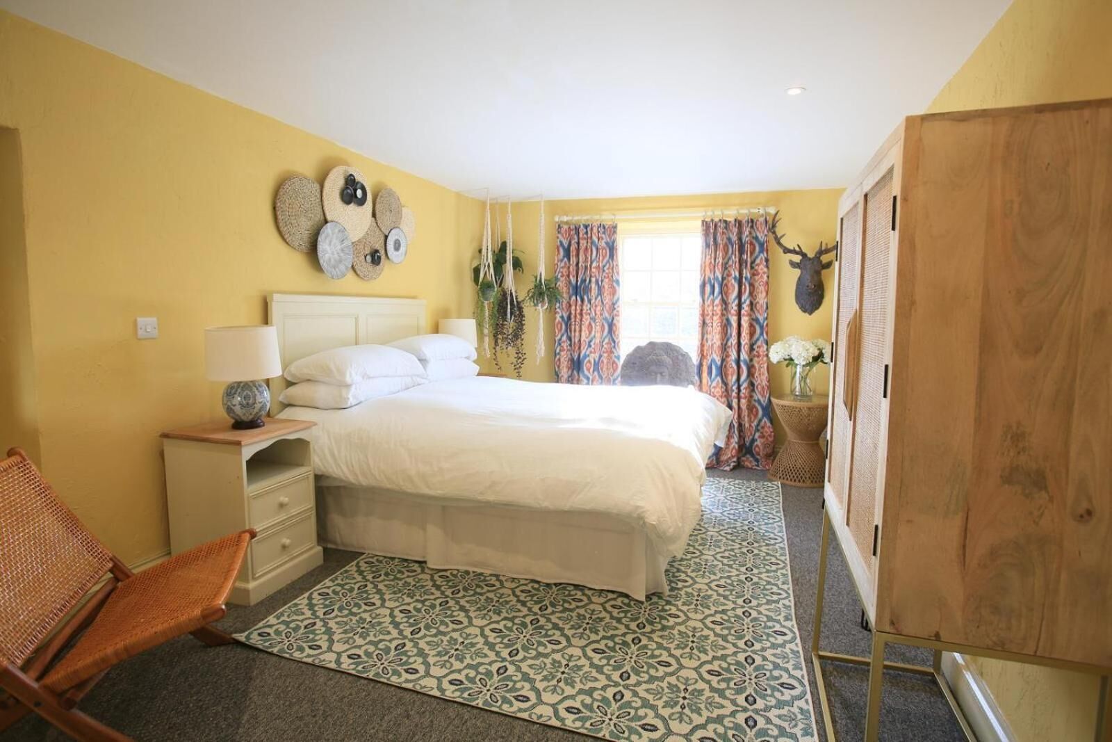 特色装修、特色家居、熨斗/熨板、床单