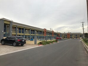 Aparcamiento sin asistencia gratuito