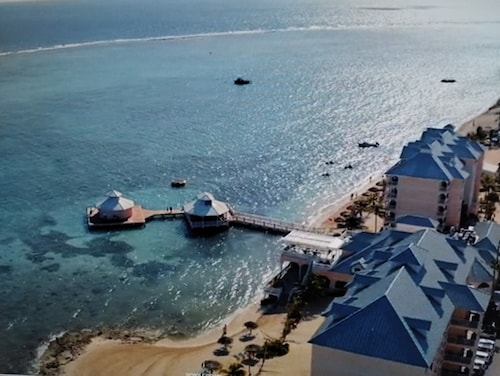 Morritts Tortuga Club