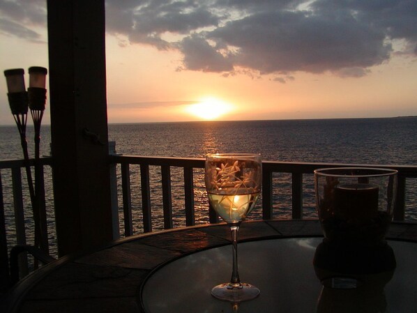 Condo, 1 Bedroom | Outdoor dining