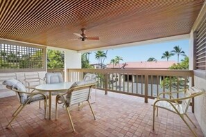 Condo, 1 Bedroom | Outdoor dining