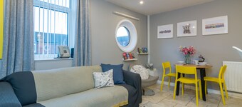 Belfast City Centre Apartment