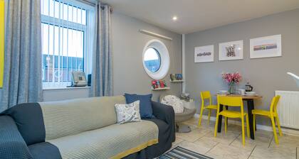 Belfast City Centre Apartment