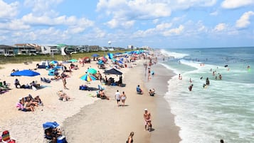 Beach nearby, beach towels