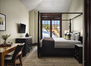 1 Bedroom Residence ( 1 Bath w/tub and separate shower) | 1 bedroom, premium bedding, in-room safe, iron/ironing board - One Village Place Residences, Lake Tahoe (Truckee)