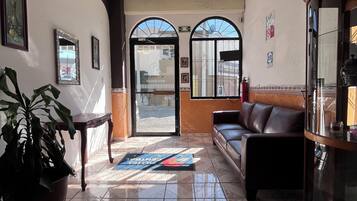 Zona de estar del vestíbulo