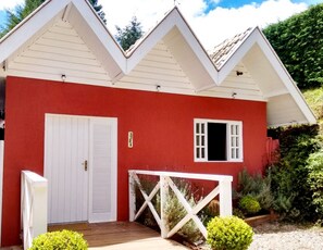 Exterior - Villa Belle Chalés (Campos do Jordão)