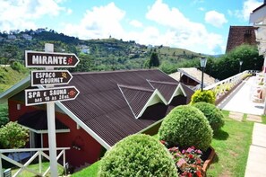 Exterior - Villa Belle Chalés (Campos do Jordão)