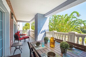Condo, 3 habitaciones, balcón, vista al campo de golf (Cabana Joia - Luxury Condo With New F) | Balcón