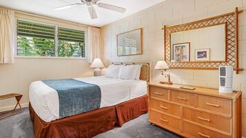 Condo, 1 Bedroom | 1 bedroom, iron/ironing board, WiFi (free)